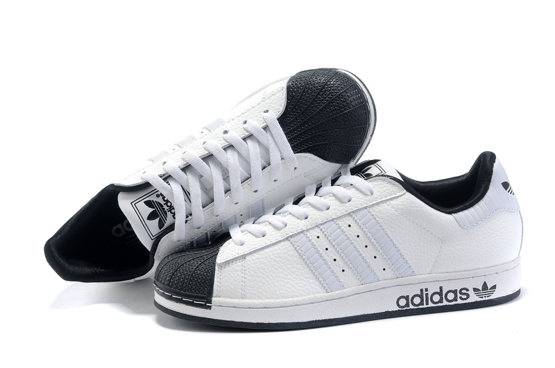 adidas chaussure homme original